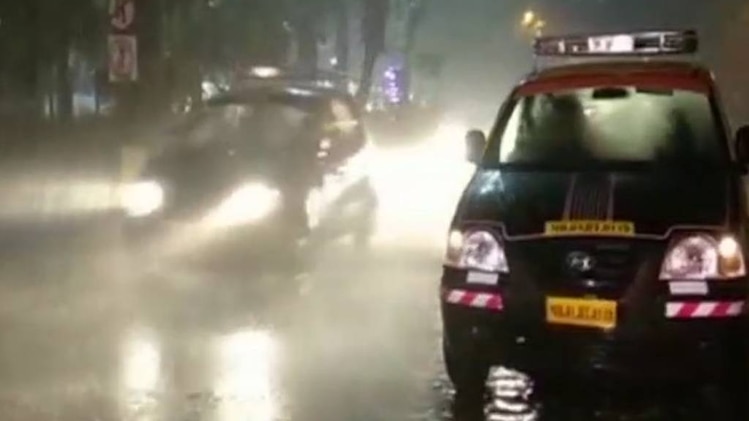 मुंबई मेट्रो: महाराष्ट्र के कई इलाकों में भारी बारिश