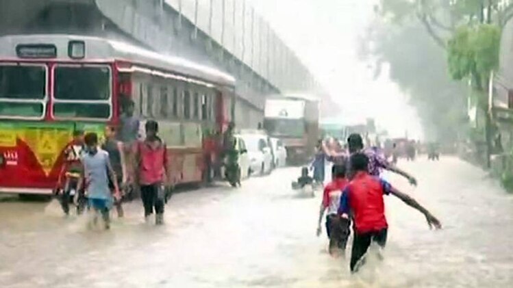 लंच ब्रेक