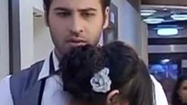 पंक्ति और अहान