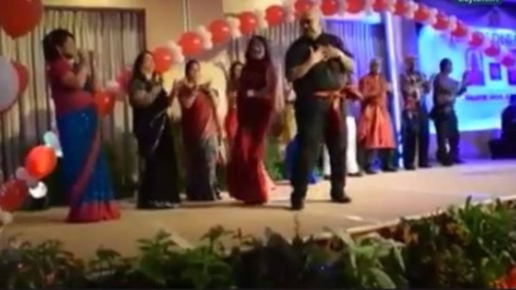 बुजुर्ग जोड़‍ियों का कपल डांस