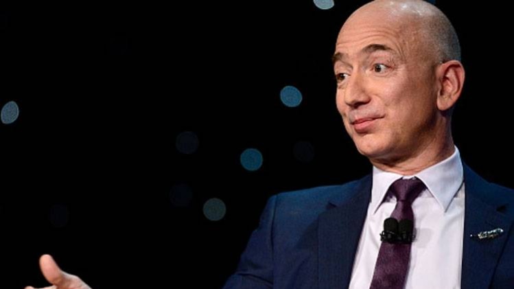 जेफ बेजोस सबसे अमीर
