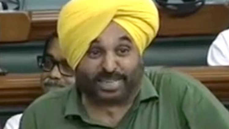 संसद में भगवंत मान ने सुनाई कविता, पूछा- अच्छे दिन कब आएंगे
