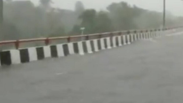 10 मिनट 50 खबरें