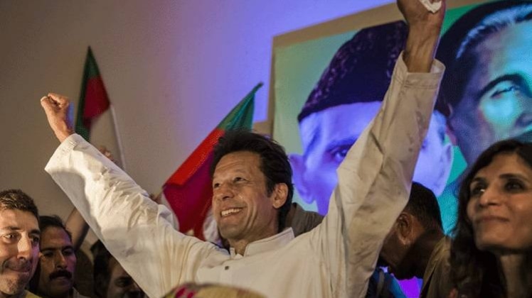 पाकिस्तान का नया कप्तान इमरान खान!