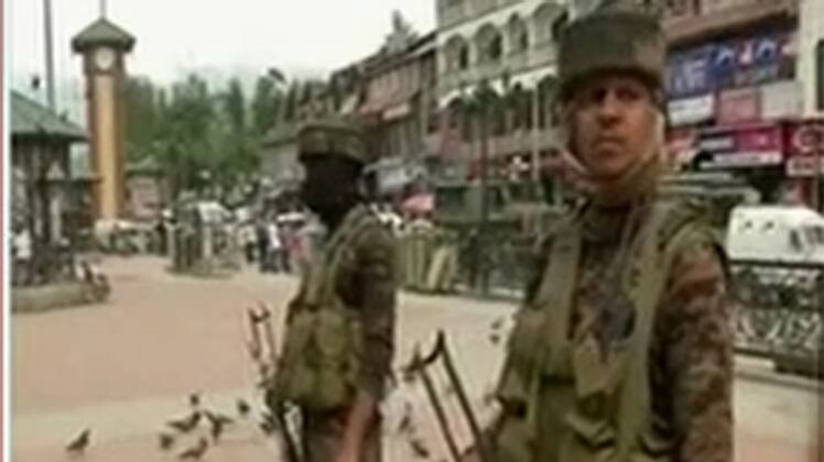 जम्मू-कश्मीर में आतंकियों ने एक और जवान को किया अगवा