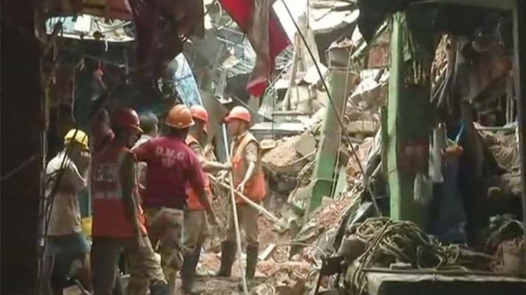 कई शहरों में इमारतें जमींदोज