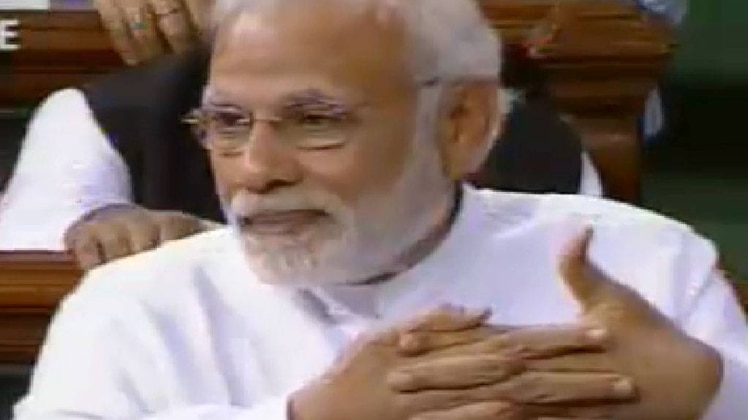 संसद में पीएम मोदी ने किया विपक्ष पर वार