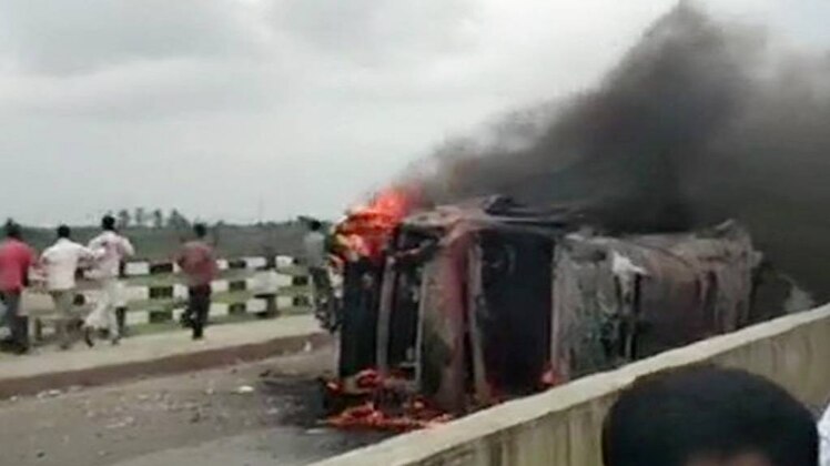 मराठा आरक्षण की मांग तेज हुई