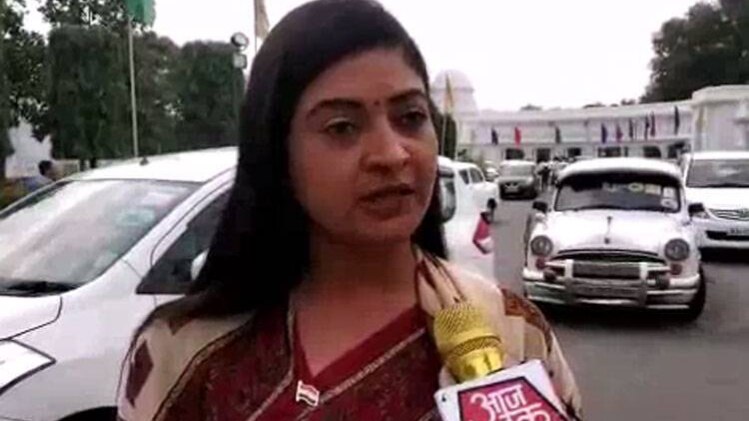 दिल्ली सरकार ने बढ़ाकर 10 करोड़ किया विधायकों का फंड