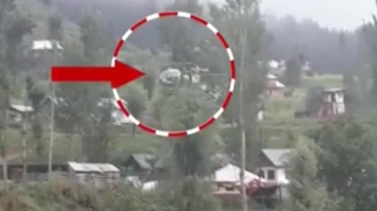 सेना के एक बड़े ऑपरेशन में 2 पाकिस्तानी आतंकी ढेर