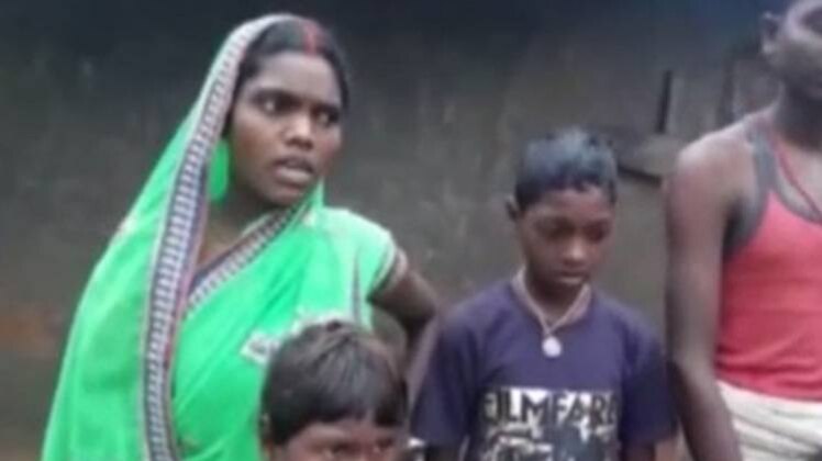 CRPF की पहल से झारखंड के इस गांव में पहुंची बिजली