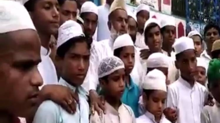 पूर्व पीएम अटल बिहारी वाजपेयी के लिए लगे नारे