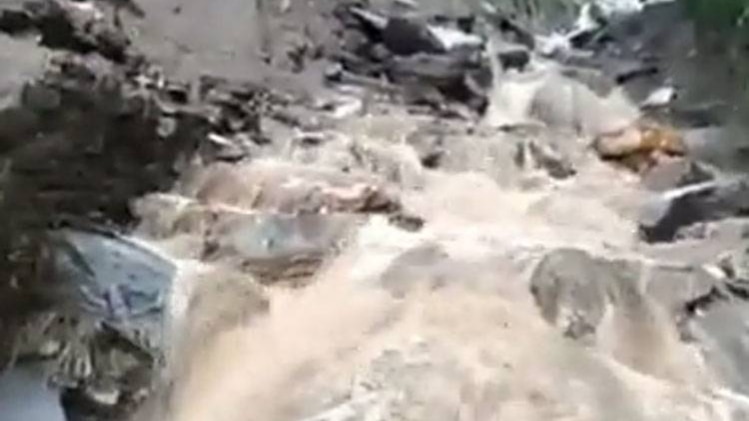 उत्तराखंड में भारी बारिश