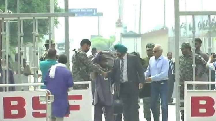 गुरु के गले पड़ा 'बाजवा' बवाल