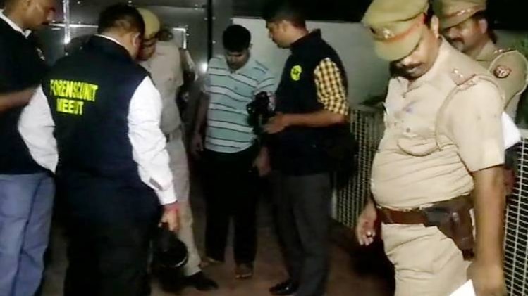 नॉनस्टॉप 100