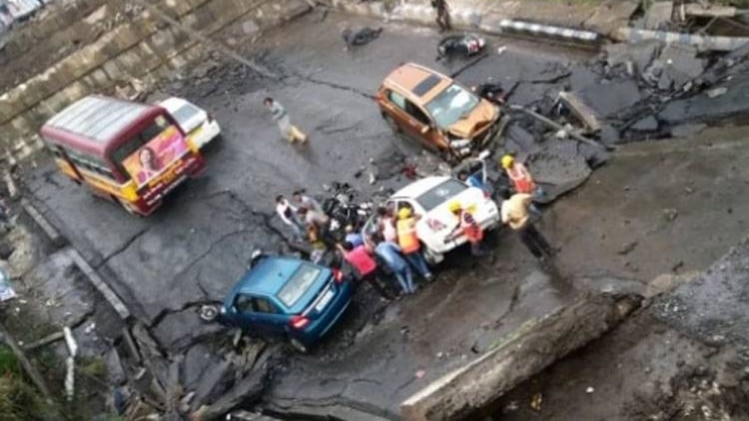 हल्ला बोल