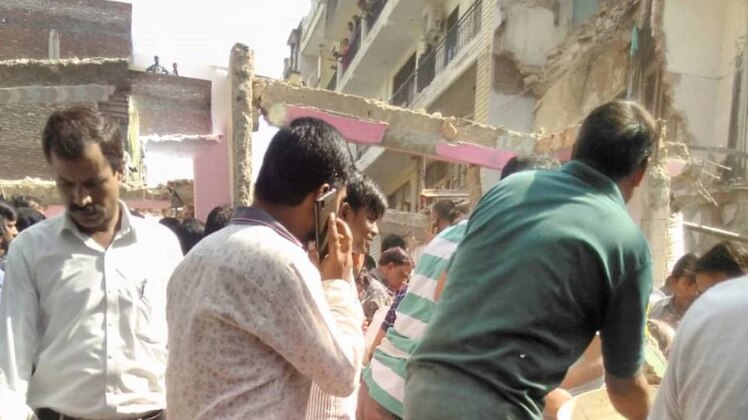 नॉनस्टॉप 100