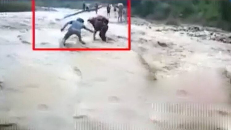 हिमाचल प्रदेश में बारिश का कहर जारी