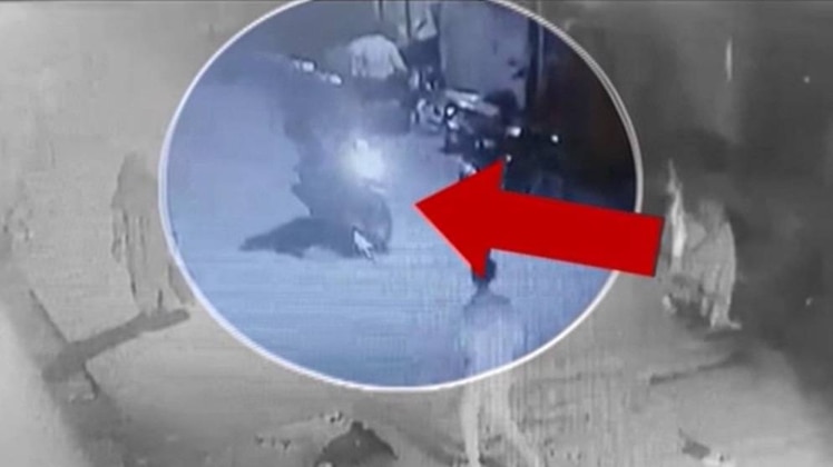 क्रांतिकारी बहुत क्रांतिकारी