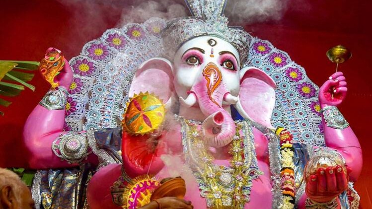 दिल में विराजे गणपति बप्पा मोरिया