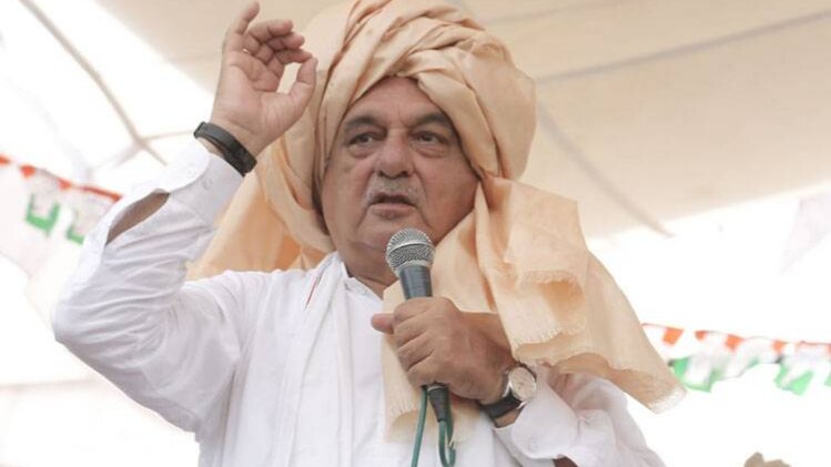 क्रांतिकारी बहुत क्रांतिकारी