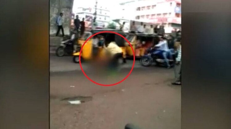 पुलिस मामले की छानबीन कर रही है