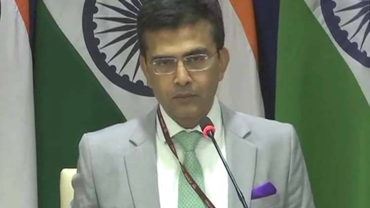 पाकिस्तान की गोली और शांति की बोली साथ-साथ कैसे?