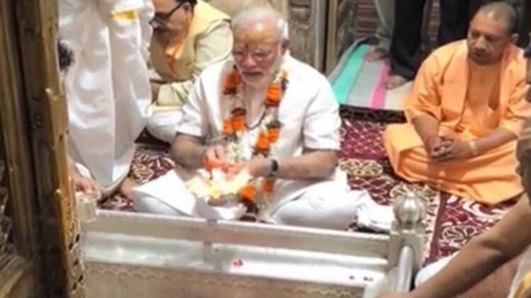 प्रधानमंत्री नरेंद्र मोदी