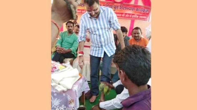 क्रांतिकारी बहुत क्रांतिकारी