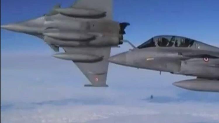 हल्ला बोल: राफेल पर रार, फंस गई सरकार?