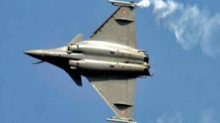 राफेल डील पर 'ओलांद बम' से कोहराम!