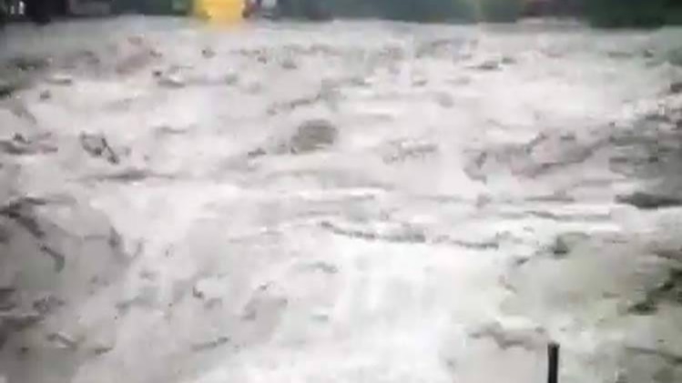 स्पेशल रिपोर्ट: जाते-जाते मॉनसून ने 'तांडव' मचा डाला