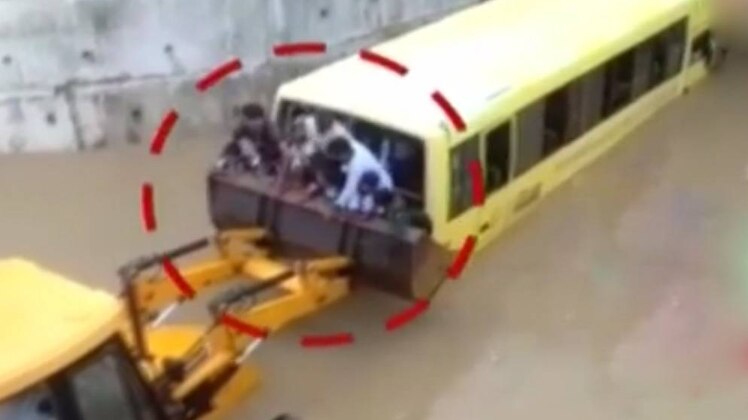 नॉनस्टॉप 100