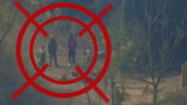 क्रांतिकारी बहुत क्रांतिकारी