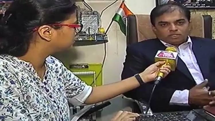 तनुश्री के वकील