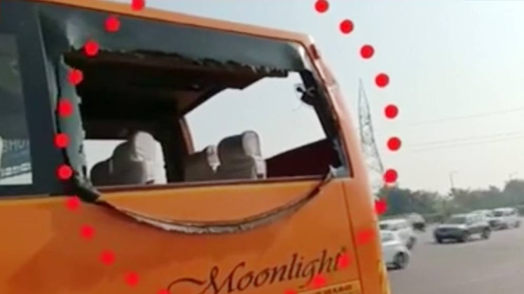 नोएडा में हुआ एक्सीडेंट