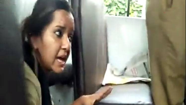 'आजतक' की रिपोर्टर के साथ की मारपीट