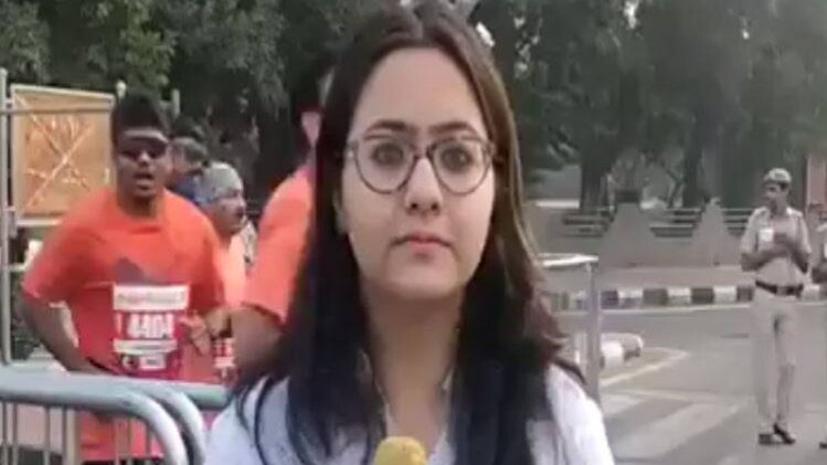 दिल्‍ली में बढ़ते प्रदूषण के बीच दिखा मैराथन का जोश