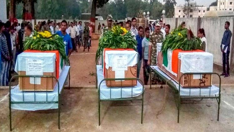 खबरदार (फोटो-पीटीआई)