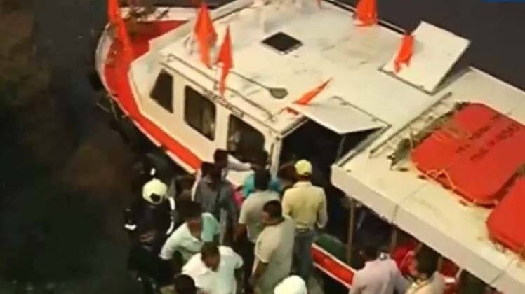 मुंबई मेट्रो: बोट पलटी, एक शख्स की मौत