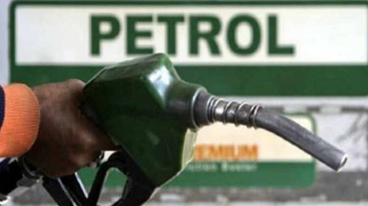 क्रांतिकारी बहुत क्रांतिकारी