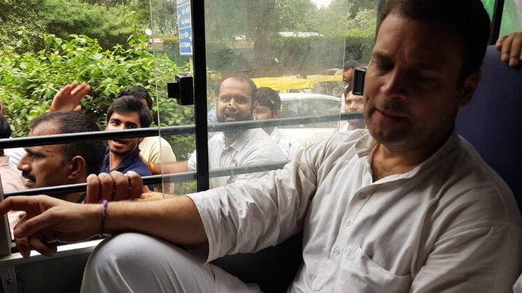 नॉनस्टॉप 100