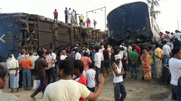 100 शहर 100 खबर