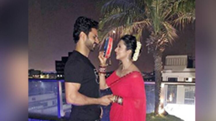 सास बहू और बेटियां