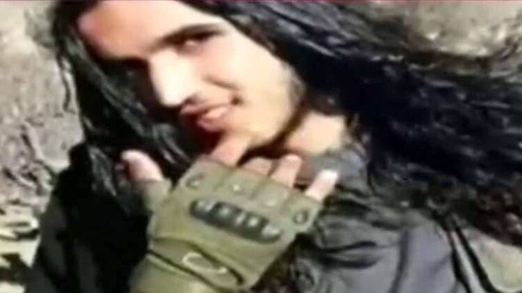 आतंकी अबू कारी की तलाश में जुटे सुरक्षा बल (वीडियो ग्रैब)