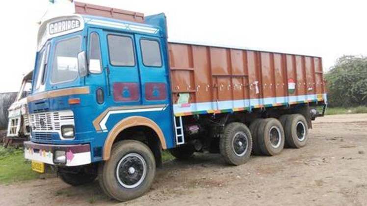 100 शहर 100 खबर