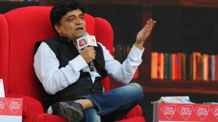 साहित्य आजतक में स्वानंद किरकिरे