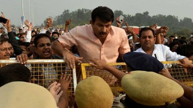 सिग्नेचर ब्रिज पर बवाल की क्‍या थी वजह