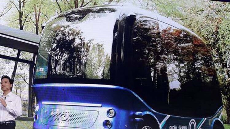 बिना ड्राइवर की बस