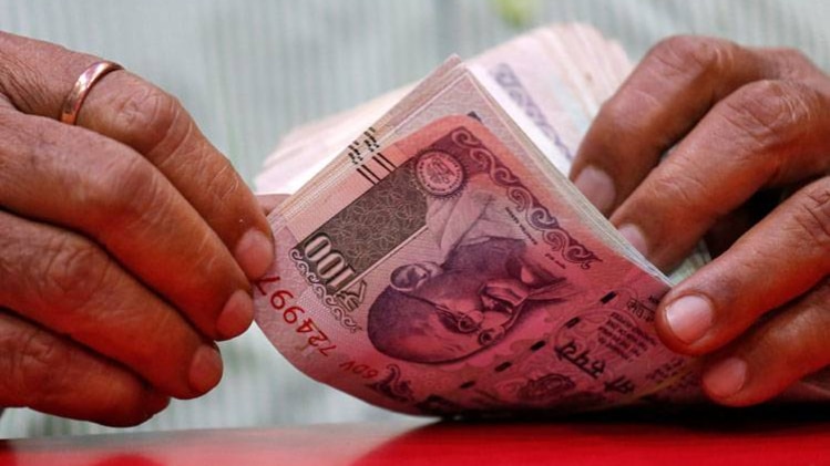 चुनाव से पहले बड़ी मात्रा में कैश जब्त